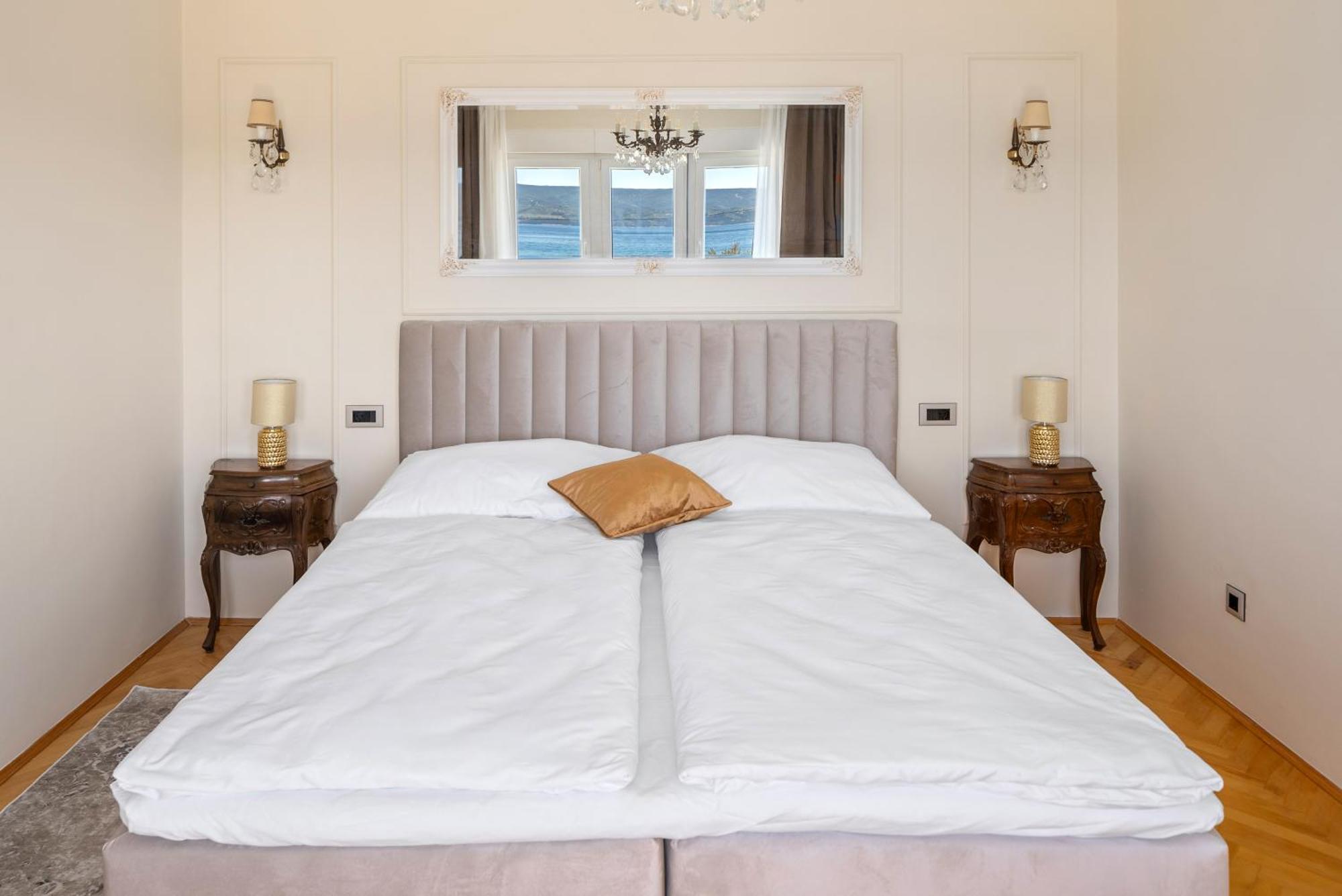 Storge Boutique Bed & Breakfast Omiš Eksteriør bilde