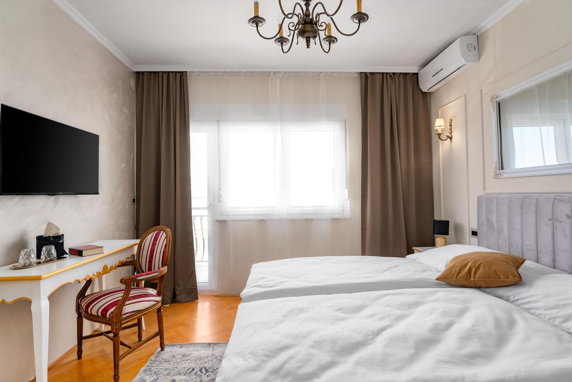 Storge Boutique Bed & Breakfast Omiš Eksteriør bilde