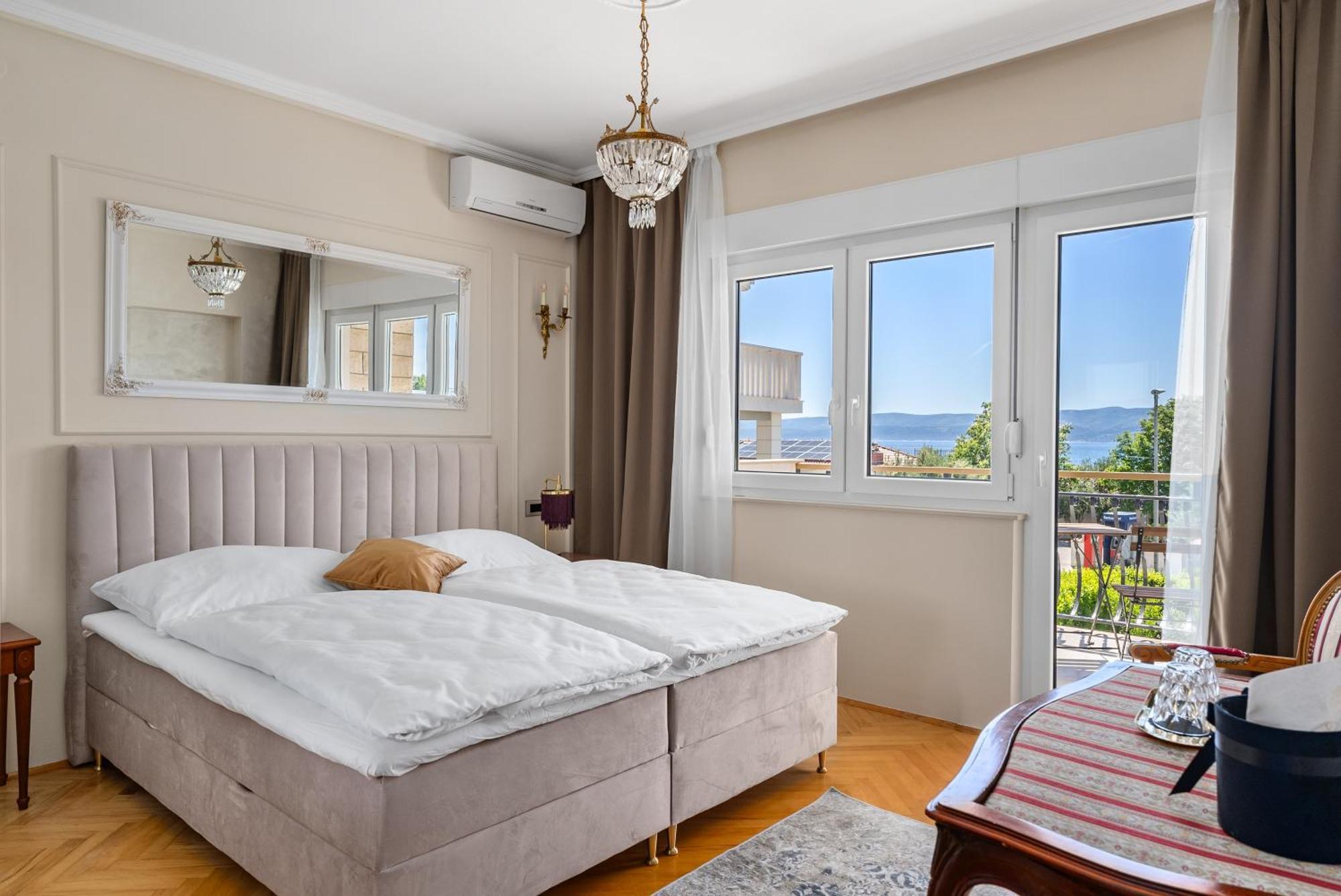Storge Boutique Bed & Breakfast Omiš Eksteriør bilde
