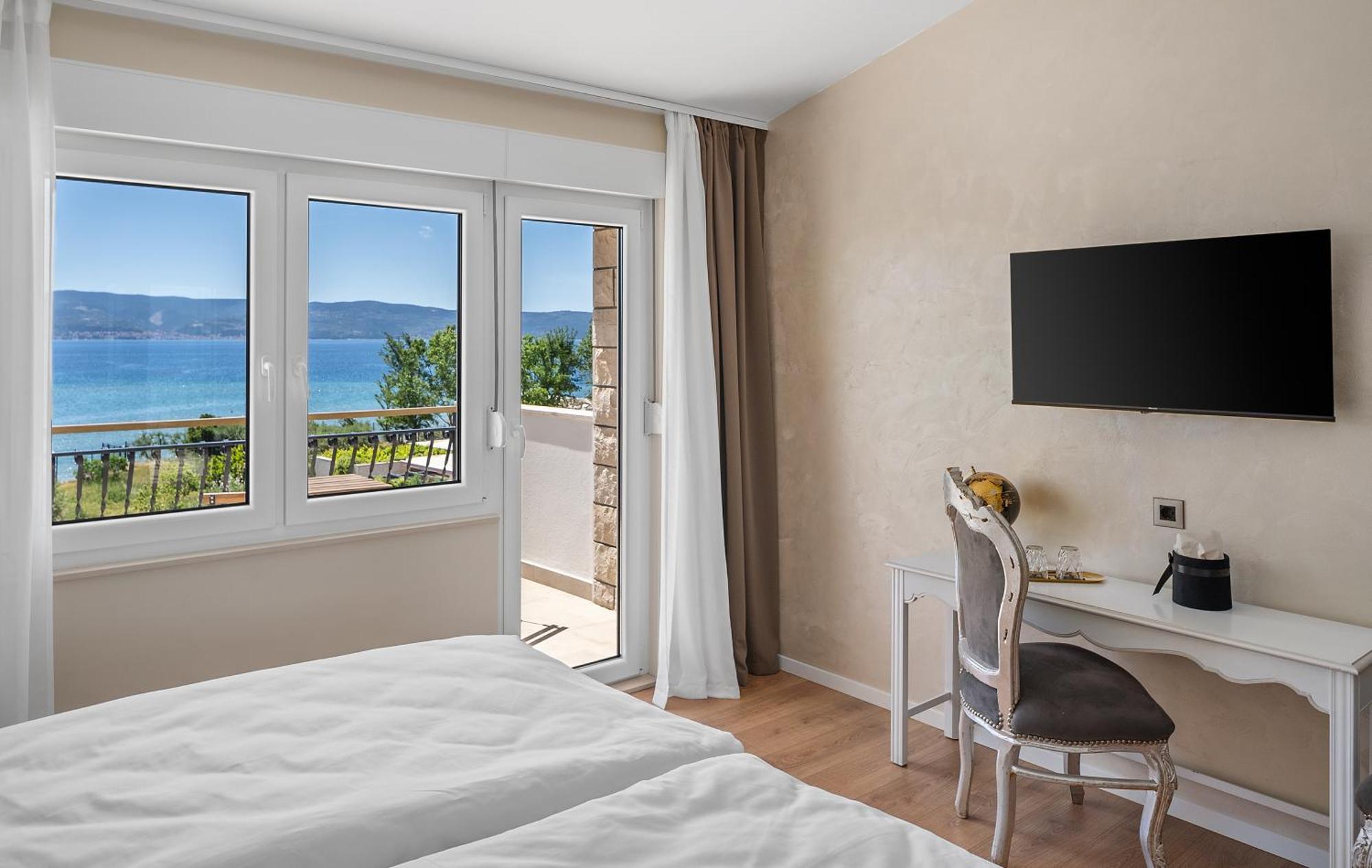 Storge Boutique Bed & Breakfast Omiš Eksteriør bilde